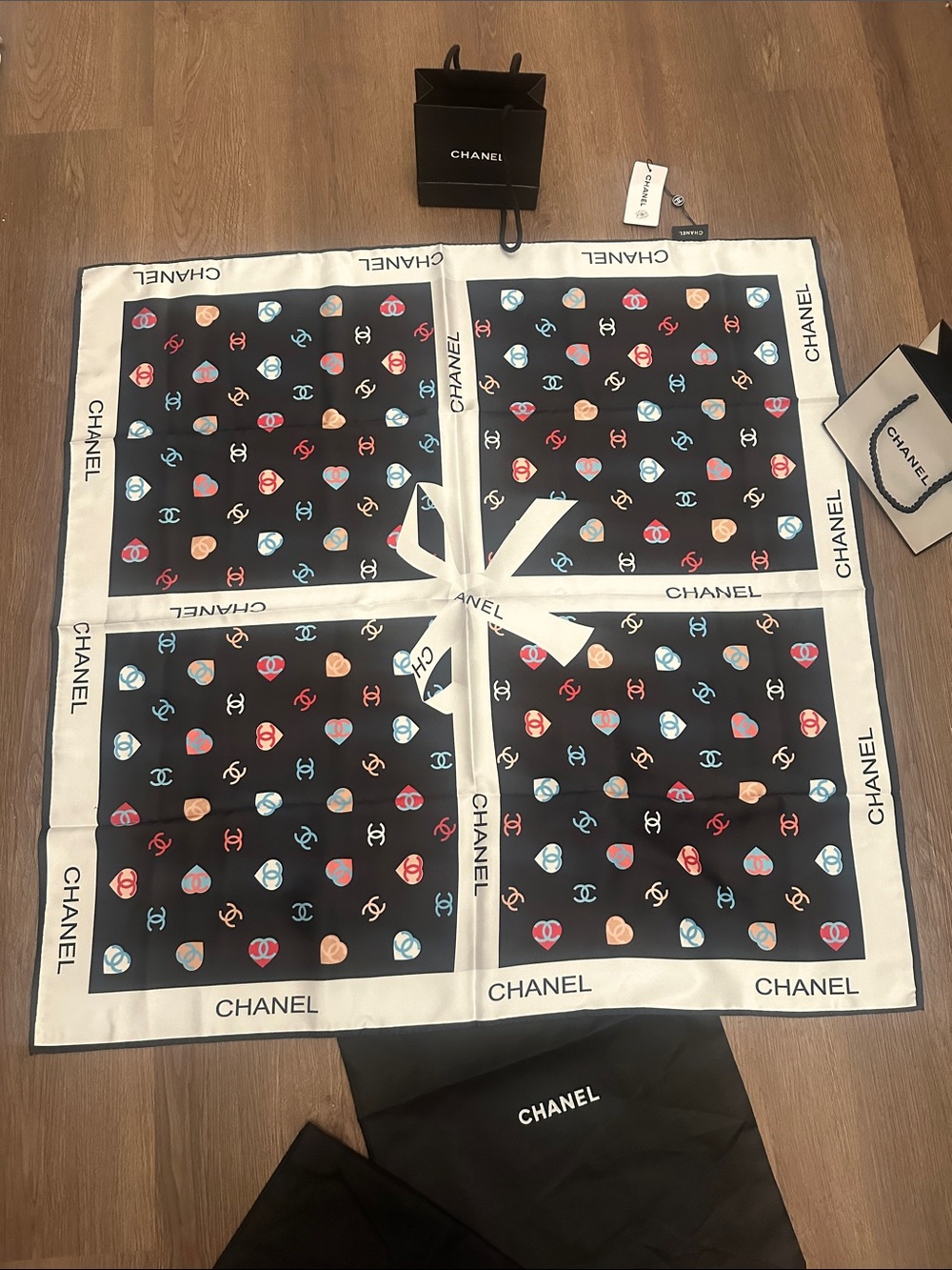 CC Scarf - Picture 2 of 3